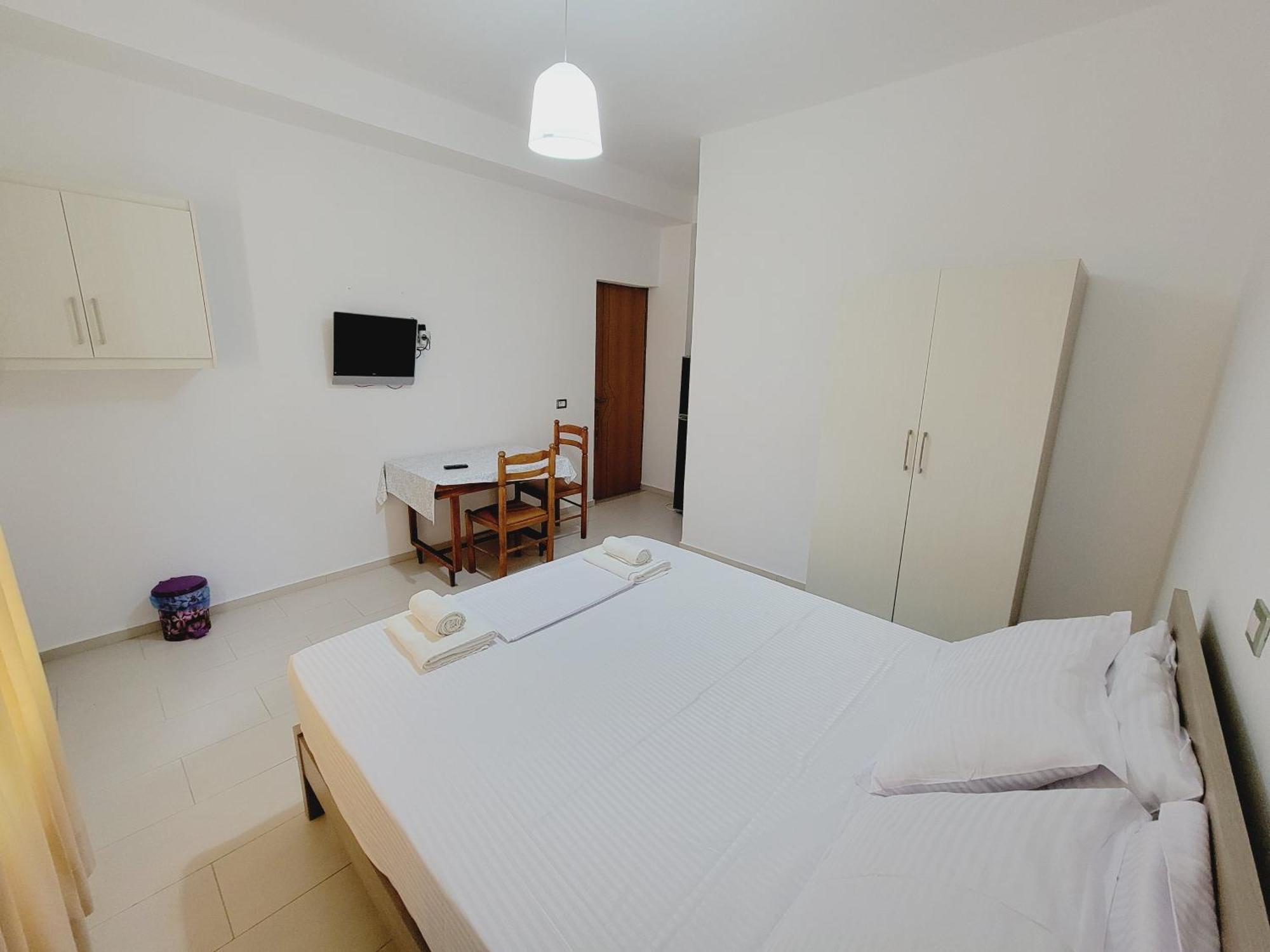 Pasqyra Aparthotel Ksamil