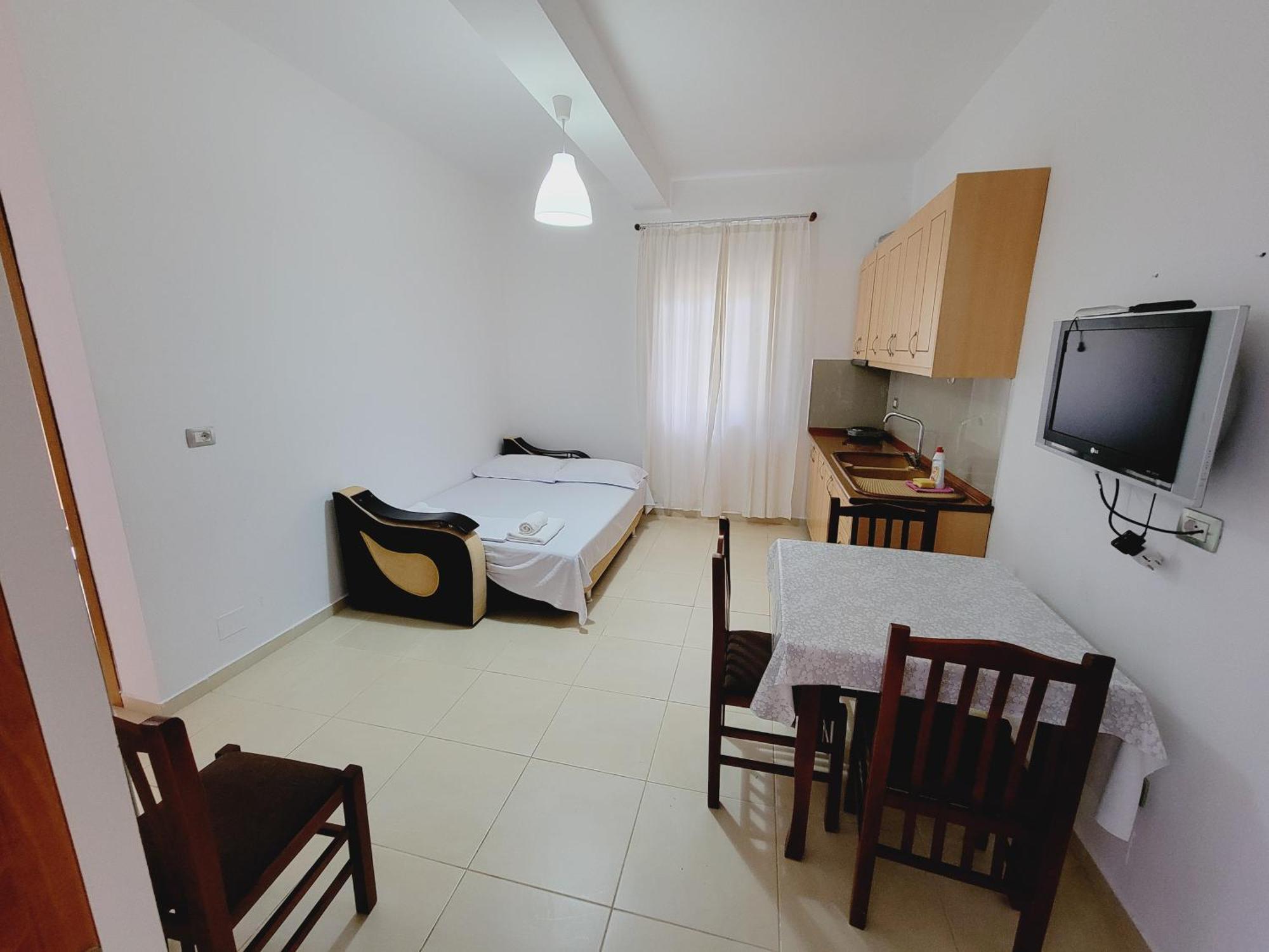 Pasqyra Aparthotel